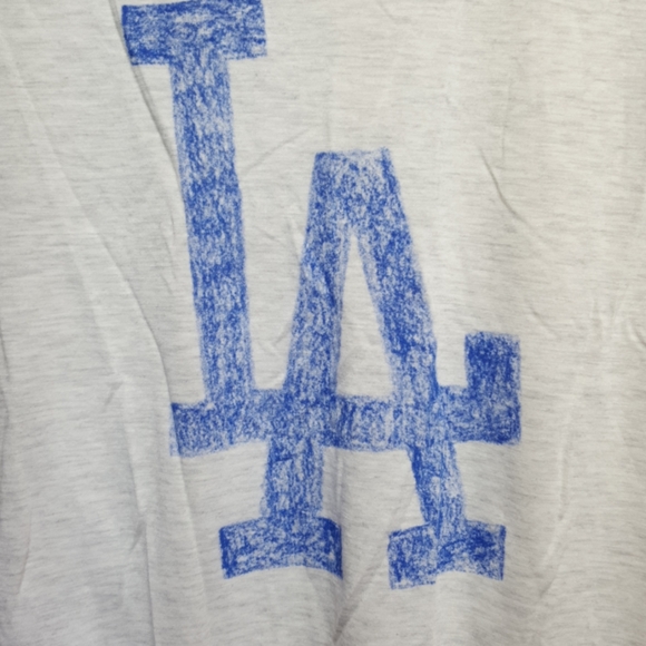 Victoria's secret Dodgers tee small - Picture 3 of 6